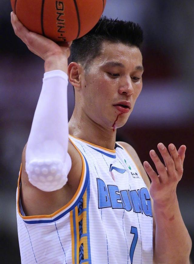 关于现有攻击手线不给力，球队积分遥遥落后的信息