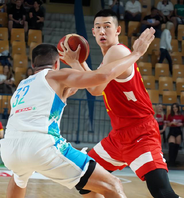 新秀球员崭露头角,帮助球队胜出 新秀球员崭露头角,帮助球队胜出