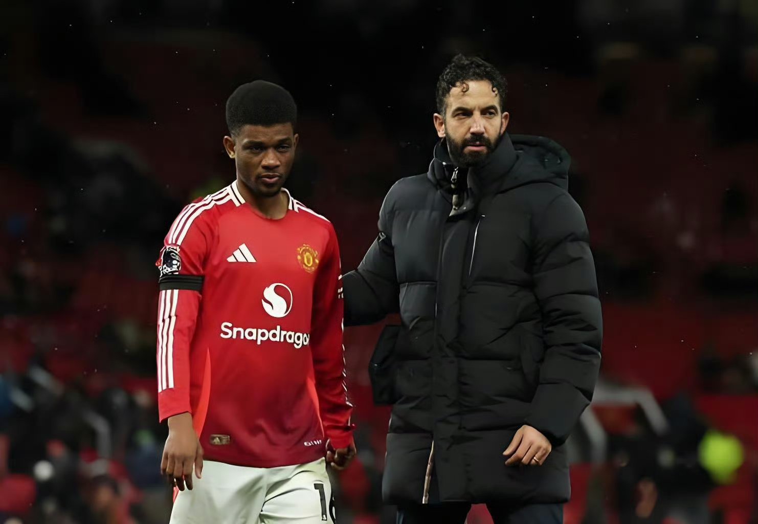 曼联-小胜维罗纳,保持小组领先 曼联-小胜维罗纳,保持小组领先