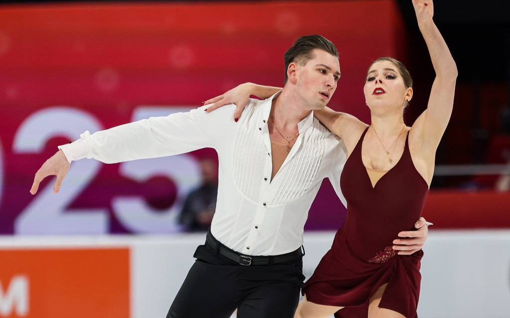 关于冷热对决！瑞士女队挑战俄罗斯，胜者晋级的信息