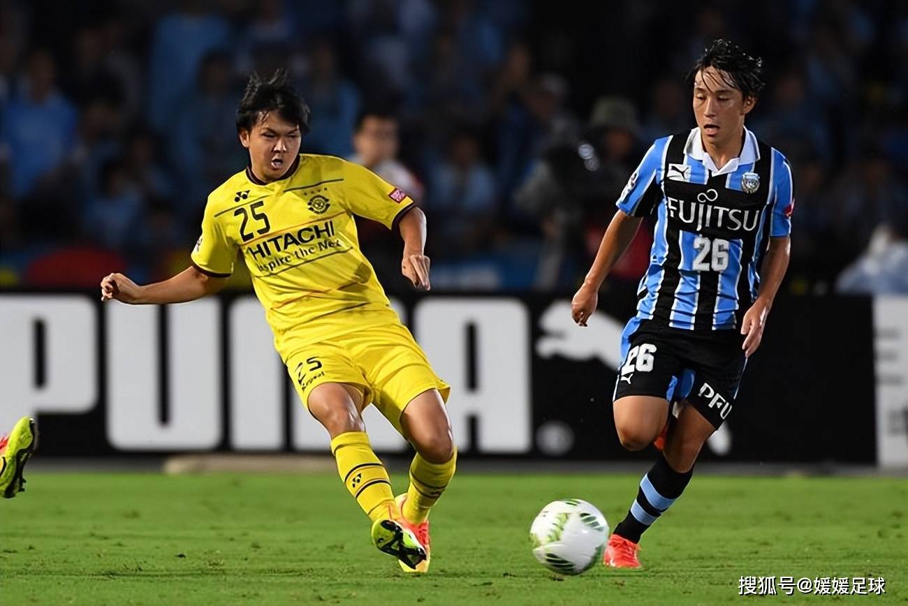 悉尼足球赛事中球员技艺精湛,出色表现受赞誉 悉尼足球赛事中球员技艺精湛,出色表现受赞誉