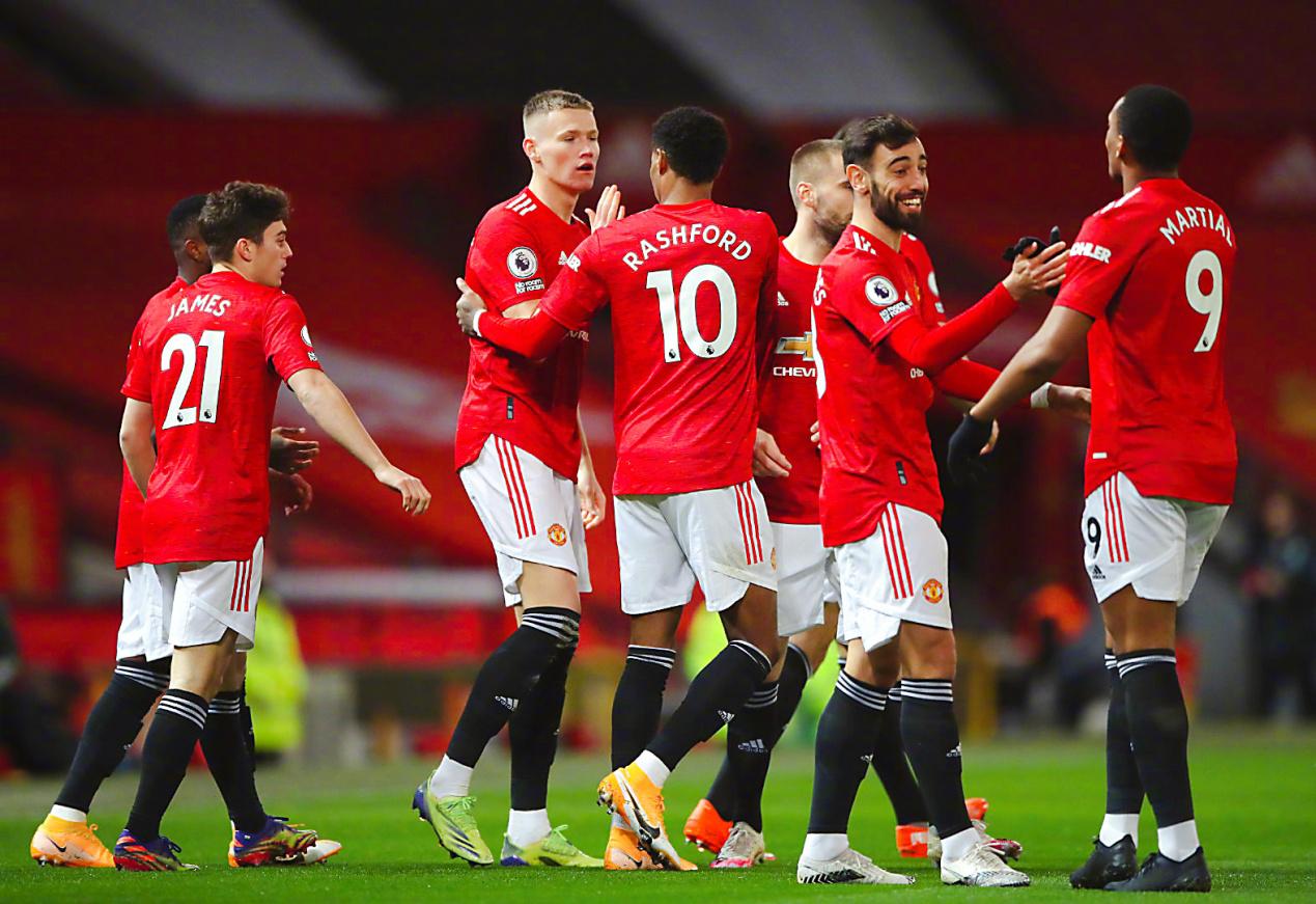 利兹联球迷示威，要求俱乐部董事会改革