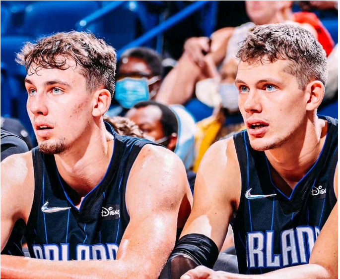 关于德国队在关键时刻逆转比赛,夺得重要胜利的信息 关于德国队在关键时刻逆转比赛,夺得重要胜利的信息