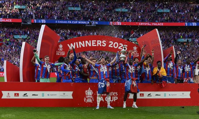 欧联杯：四支球队齐聚半决赛，守望冠军席位