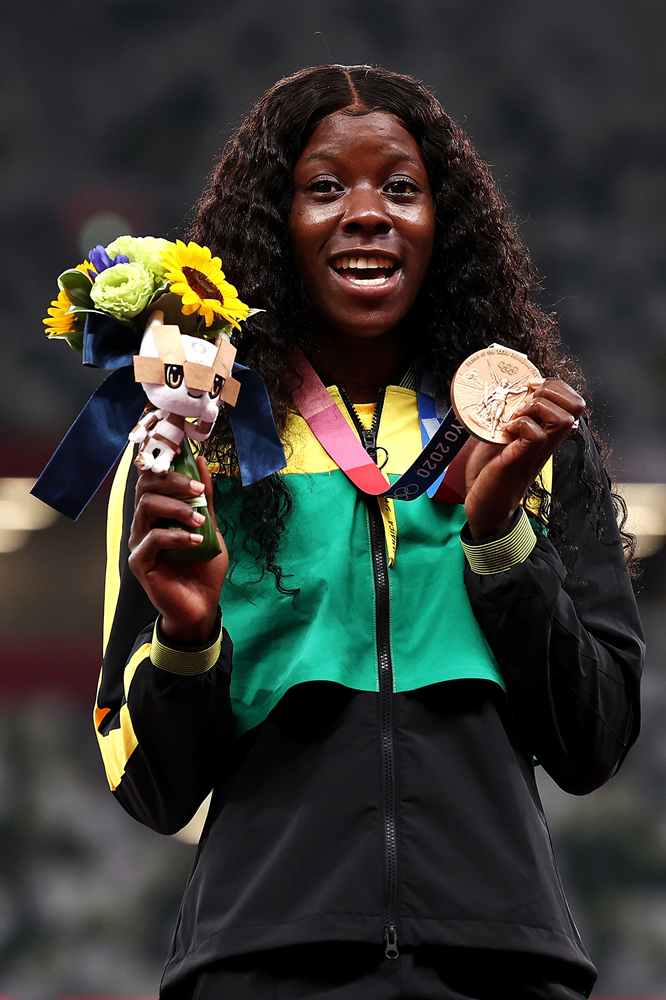 开云体育官网-关于津巴布韦跳水选手表现出色，获得铜牌的信息