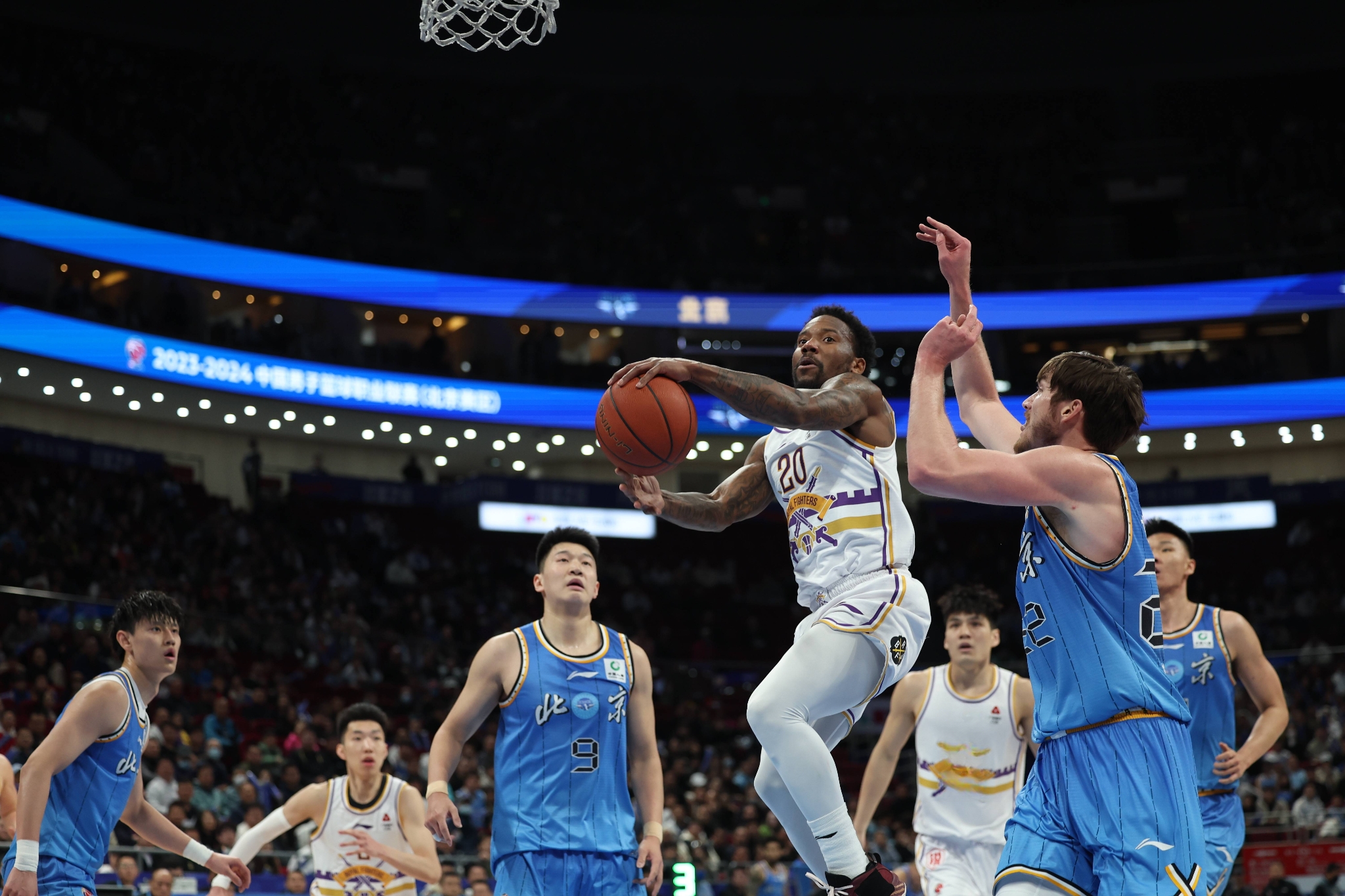 关于罗马城市德比战平收场,两队平分秋色的信息 关于罗马城市德比战平收场,两队平分秋色的信息