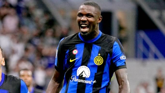 亚历山德里亚主场大捷，冲击意甲前八的简单介绍