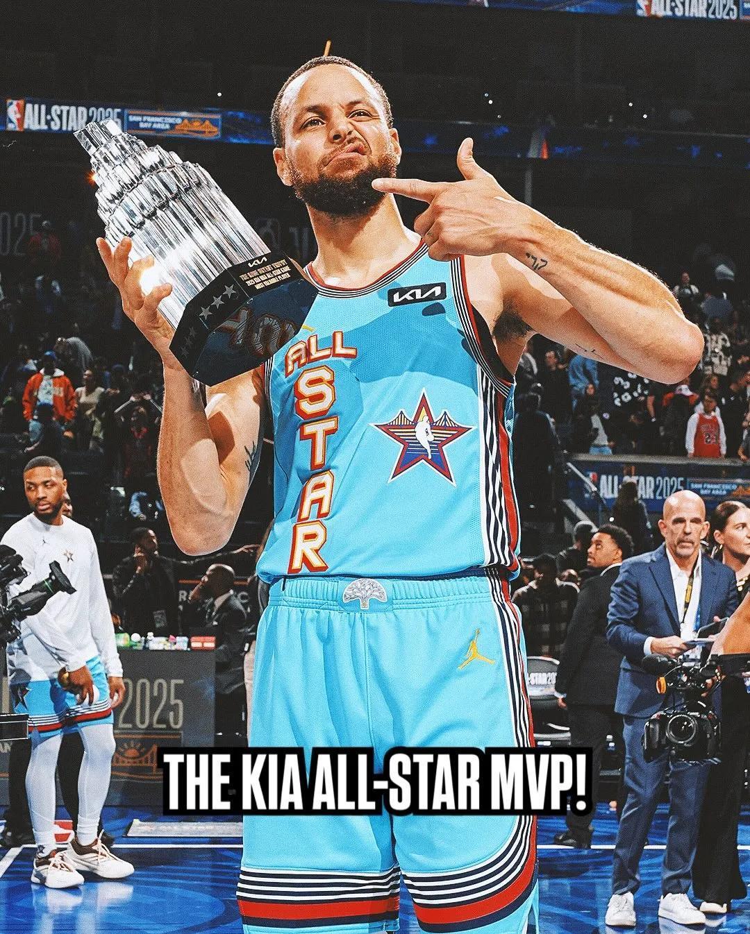 库里再获MVP!神奇表现持续火爆,助力球队取胜 库里再获MVP!神奇表现持续火爆,助力球队取胜