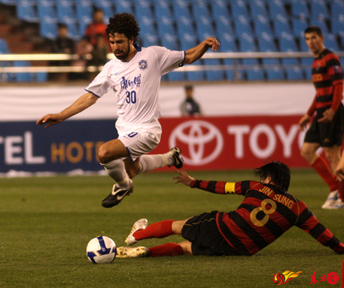 泰达一路走强,亚冠表现持续火爆 泰达一路走强,亚冠表现持续火爆