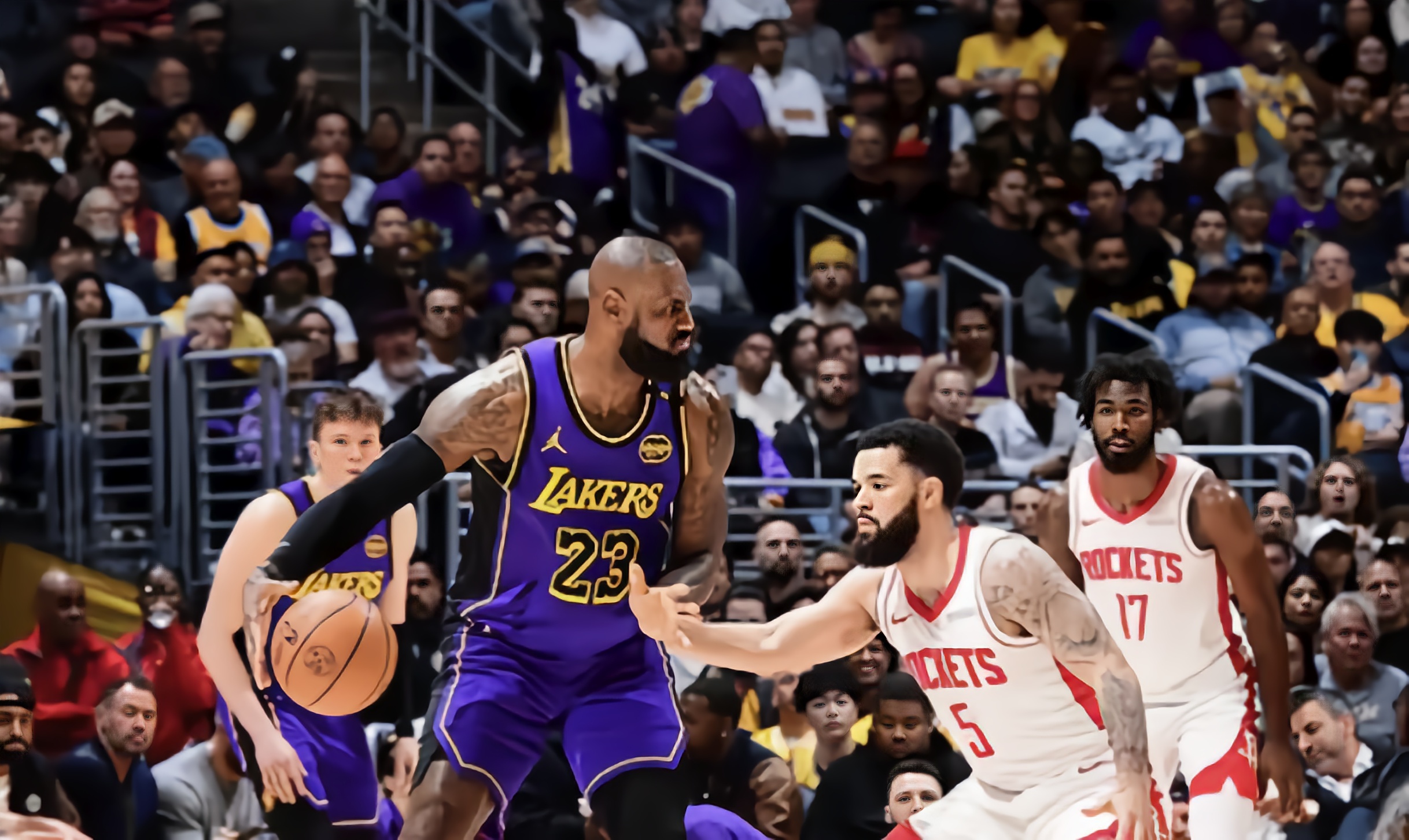 强强对话中球队展现出聪明过人之处