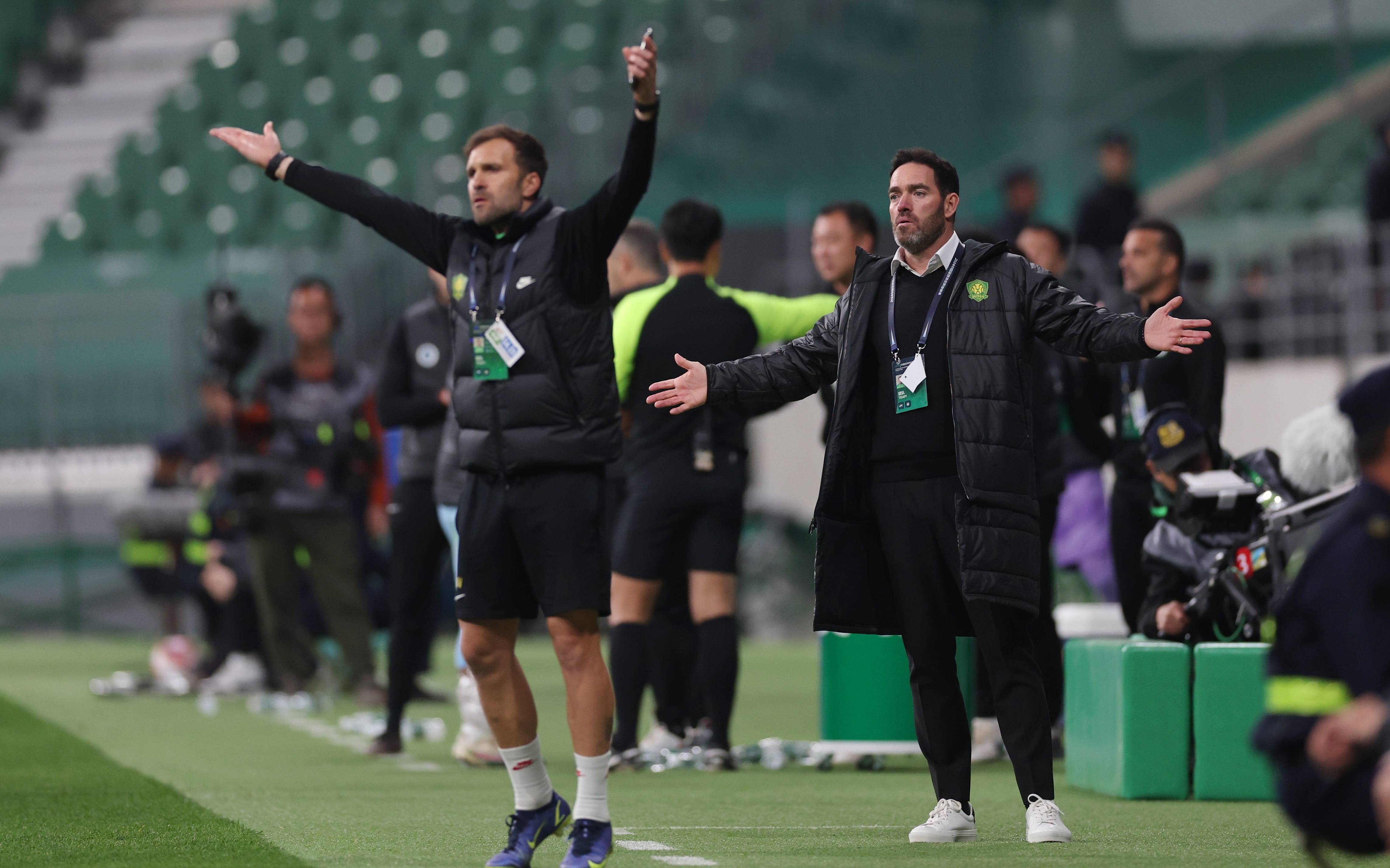 瓦伦西亚客场取胜,球队信心大增 瓦伦西亚客场取胜,球队信心大增