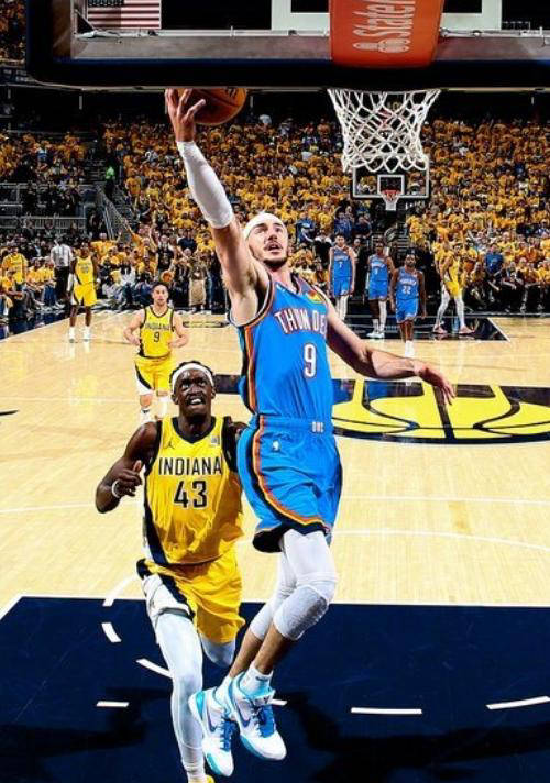 步行者替补爆发,帮助球队逆转胜利 步行者替补爆发,帮助球队逆转胜利