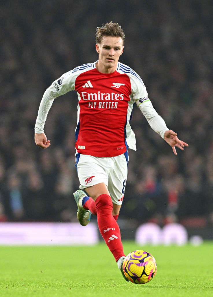 热刺前锋姆巴帕复出复仇,球队逼平阿森纳稳步前行 热刺前锋姆巴帕复出复仇,球队逼平阿森纳稳步前行