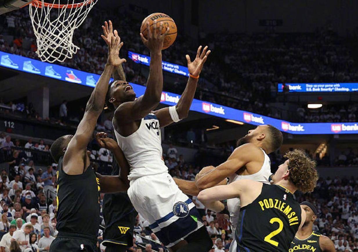 森林狼控卫状态回升,成最稳定得分点 森林狼控卫状态回升,成最稳定得分点