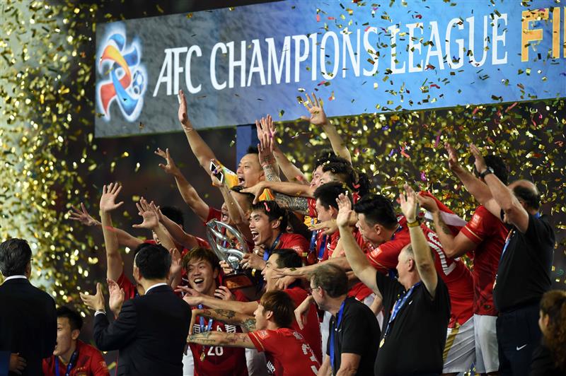 广州恒大再开新赛程,全队动员迎接胜利机遇 广州恒大再开新赛程,全队动员迎接胜利机遇