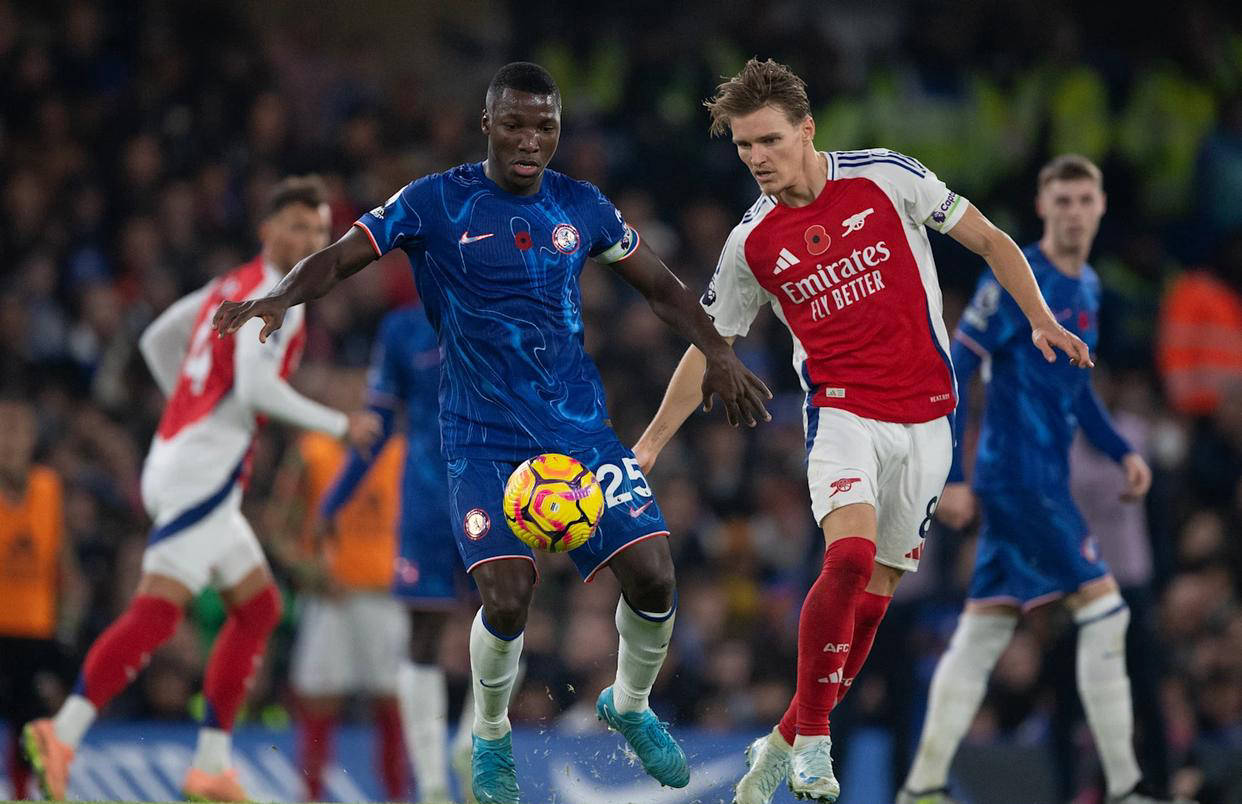 包含阿森纳客场逆转胜切尔西，提升排名的词条