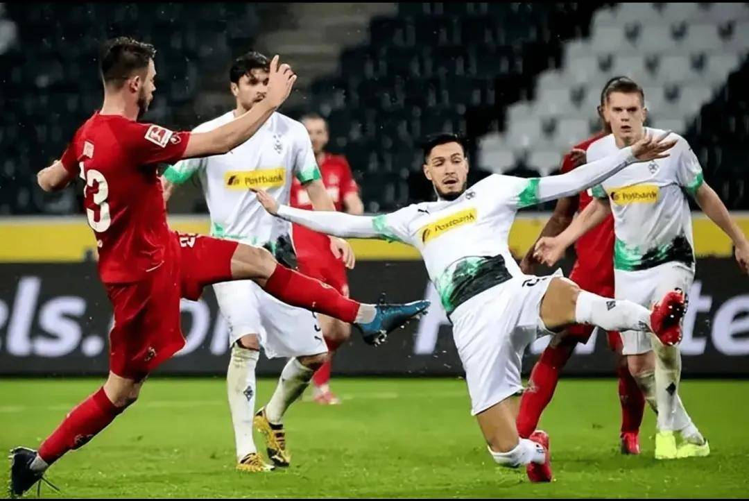 圣埃蒂安遭遇悲剧失利,积分榜下滑的简单介绍 圣埃蒂安遭遇悲剧失利,积分榜下滑的简单介绍