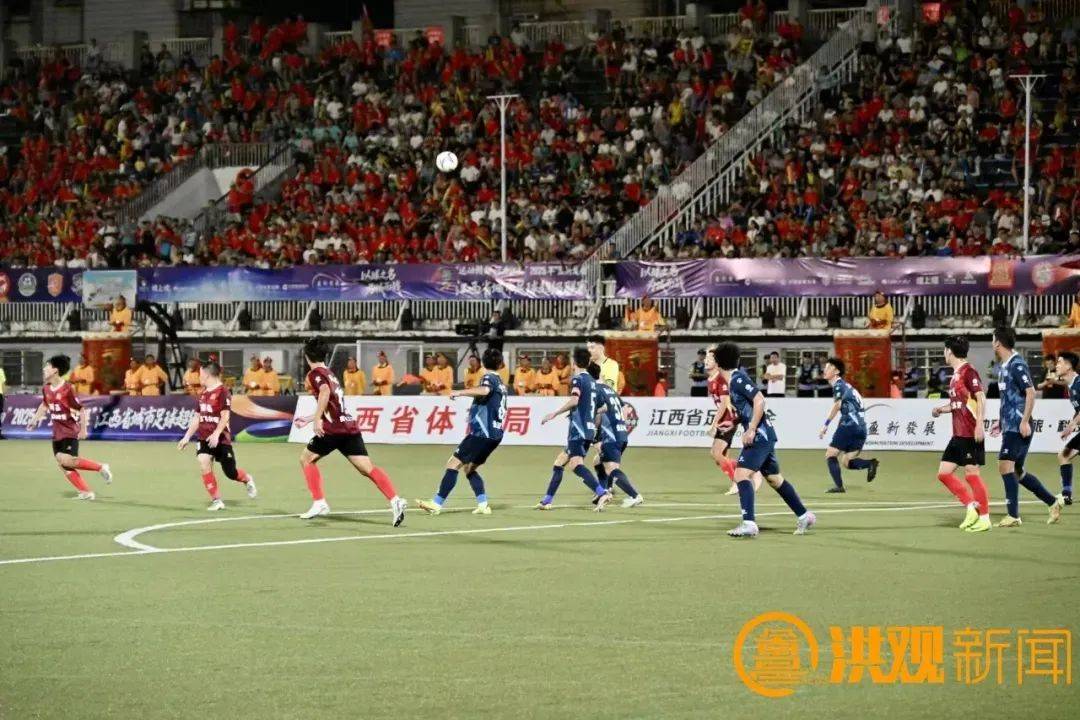 总是让人心跳加速的足球比赛，激情燃烧的简单介绍