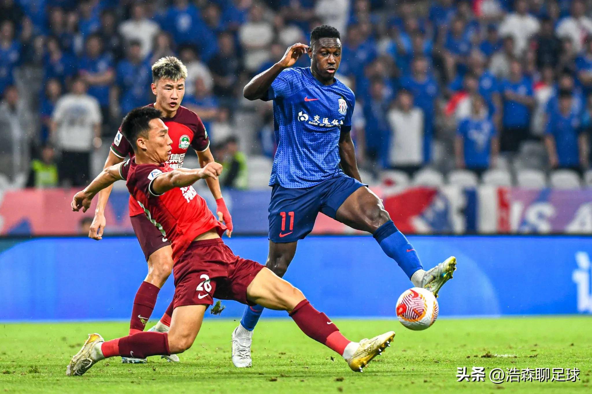 热血男子足球盛宴,实力对决精彩绝伦 热血男子足球盛宴,实力对决精彩绝伦