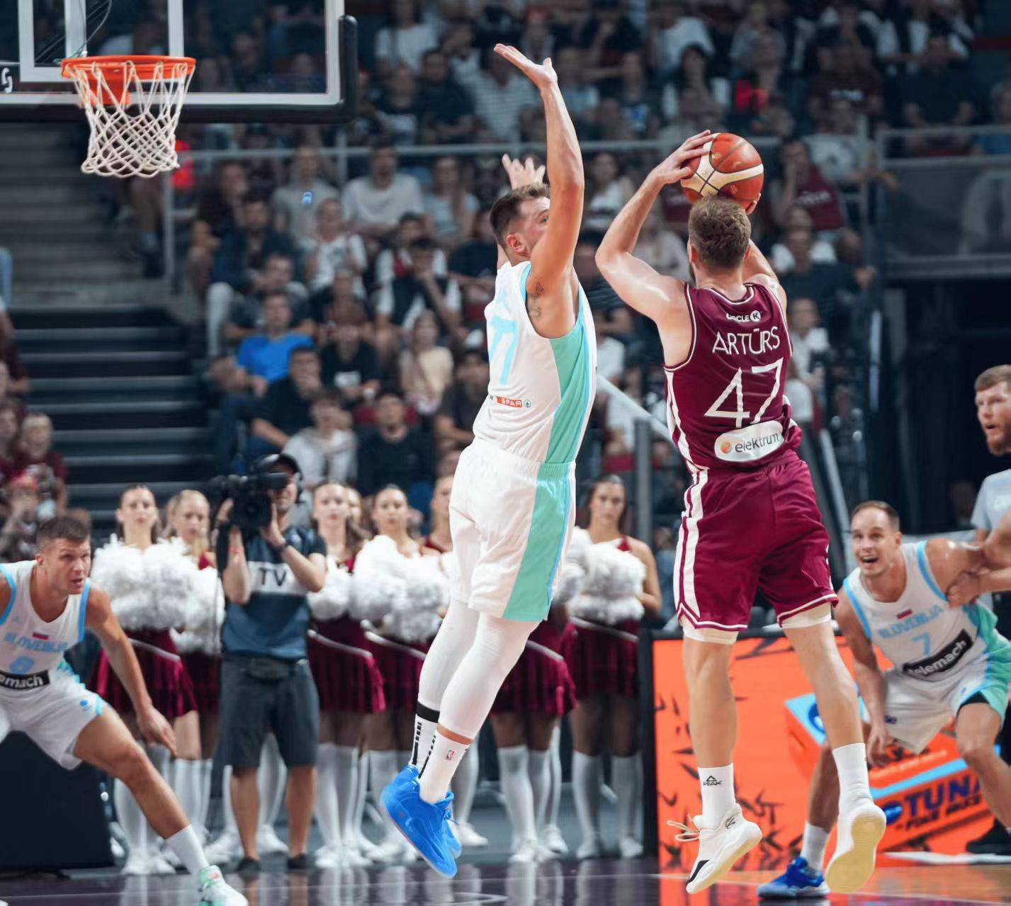 包含德国队力克荷兰,士气高涨备战欧锦赛的词条 包含德国队力克荷兰,士气高涨备战欧锦赛的词条