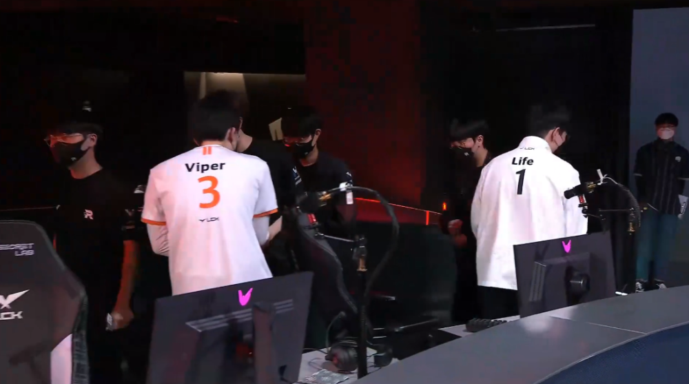 V5险胜NS，Meiko开启传奇时刻鏖战多局半决赛，锁定晋级资格