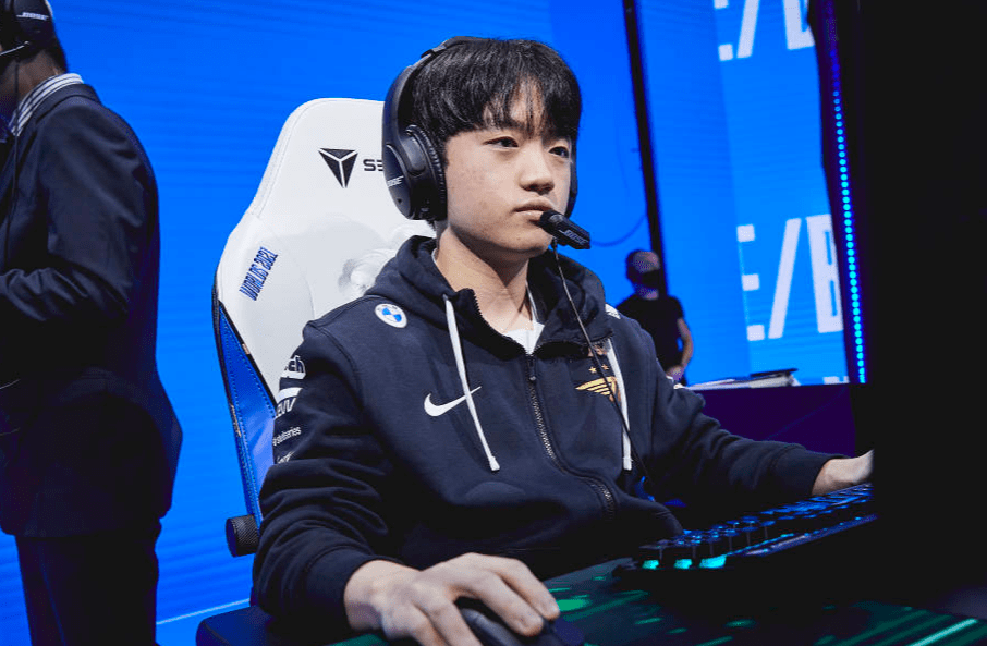 100T鏖战TL，Ruler极限生还后反打宿敌对决四强赛，锁定晋级资格