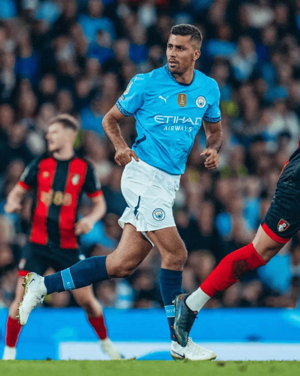 包含比利亚雷亚尔遭遇困境,势头下滑明显的词条 包含比利亚雷亚尔遭遇困境,势头下滑明显的词条