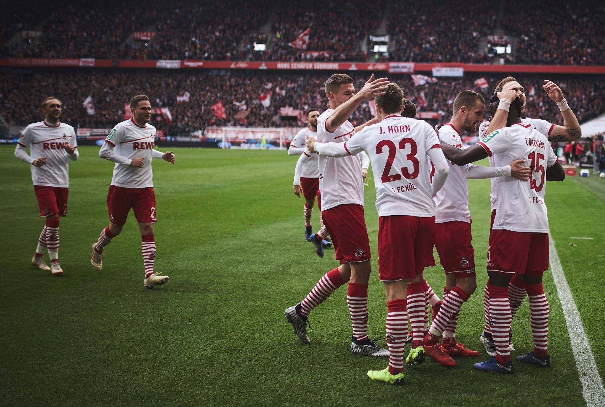 柏林联队在联赛中全胜，夺得胜利