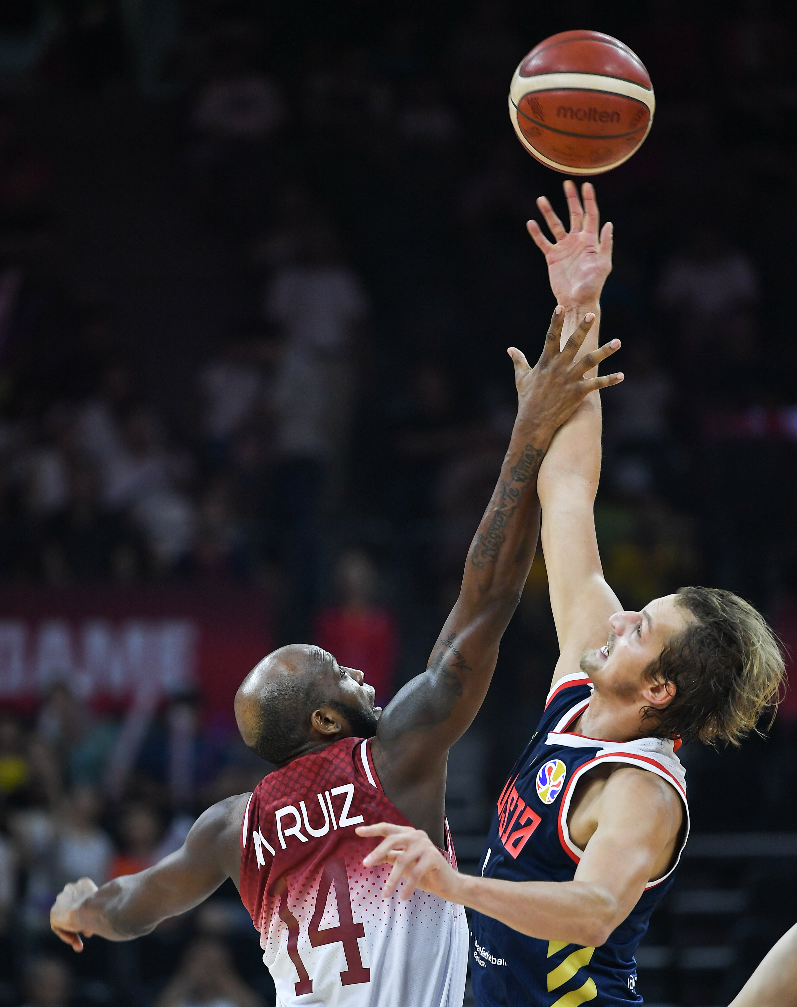 委内瑞拉篮球协会开展篮球推广活动，吸引更多球迷