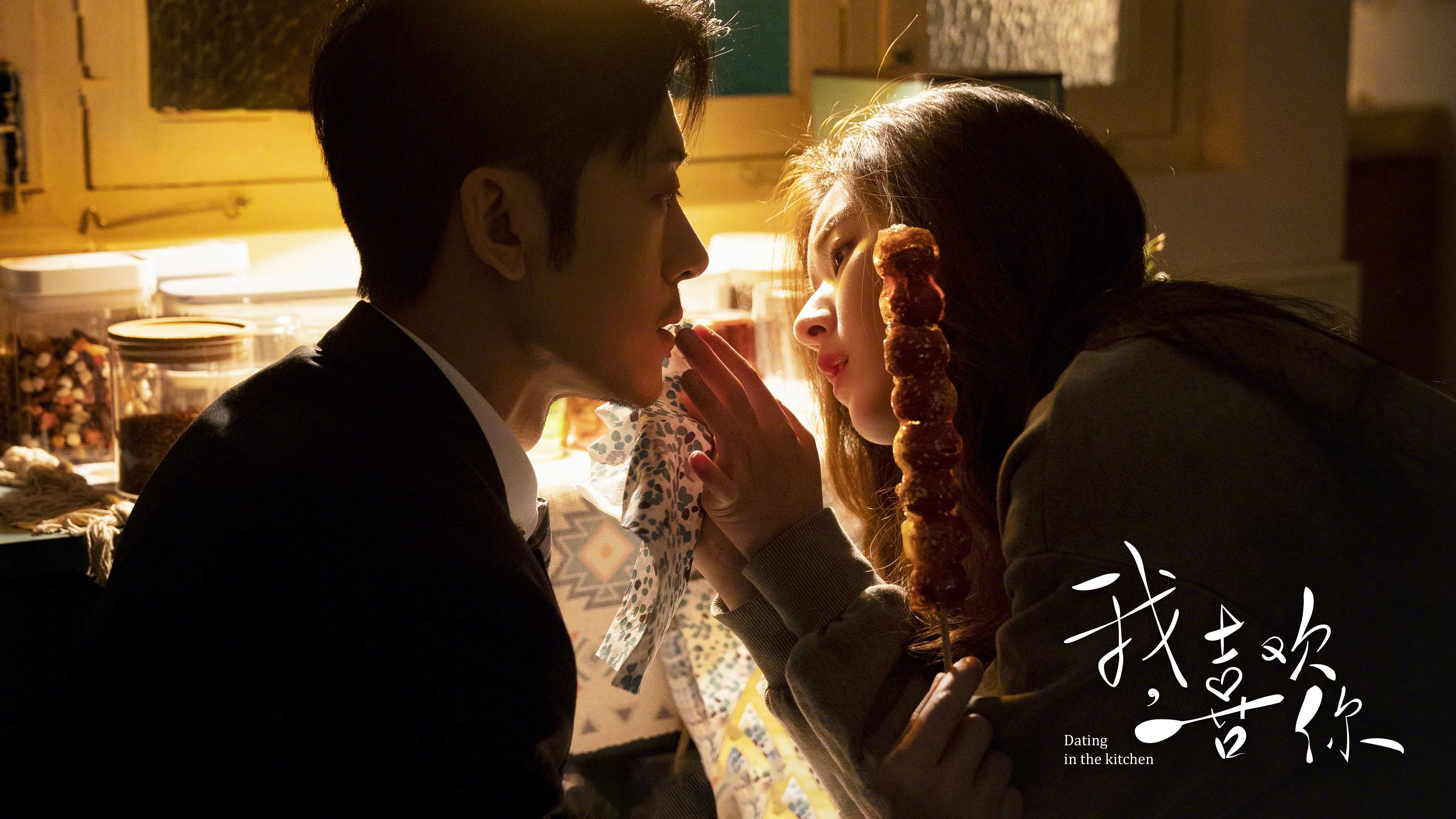 欧冠烽火再燃，比利时铁骑正面击溃摩纳哥，卡瓦哈尔化身关键先生定乾坤