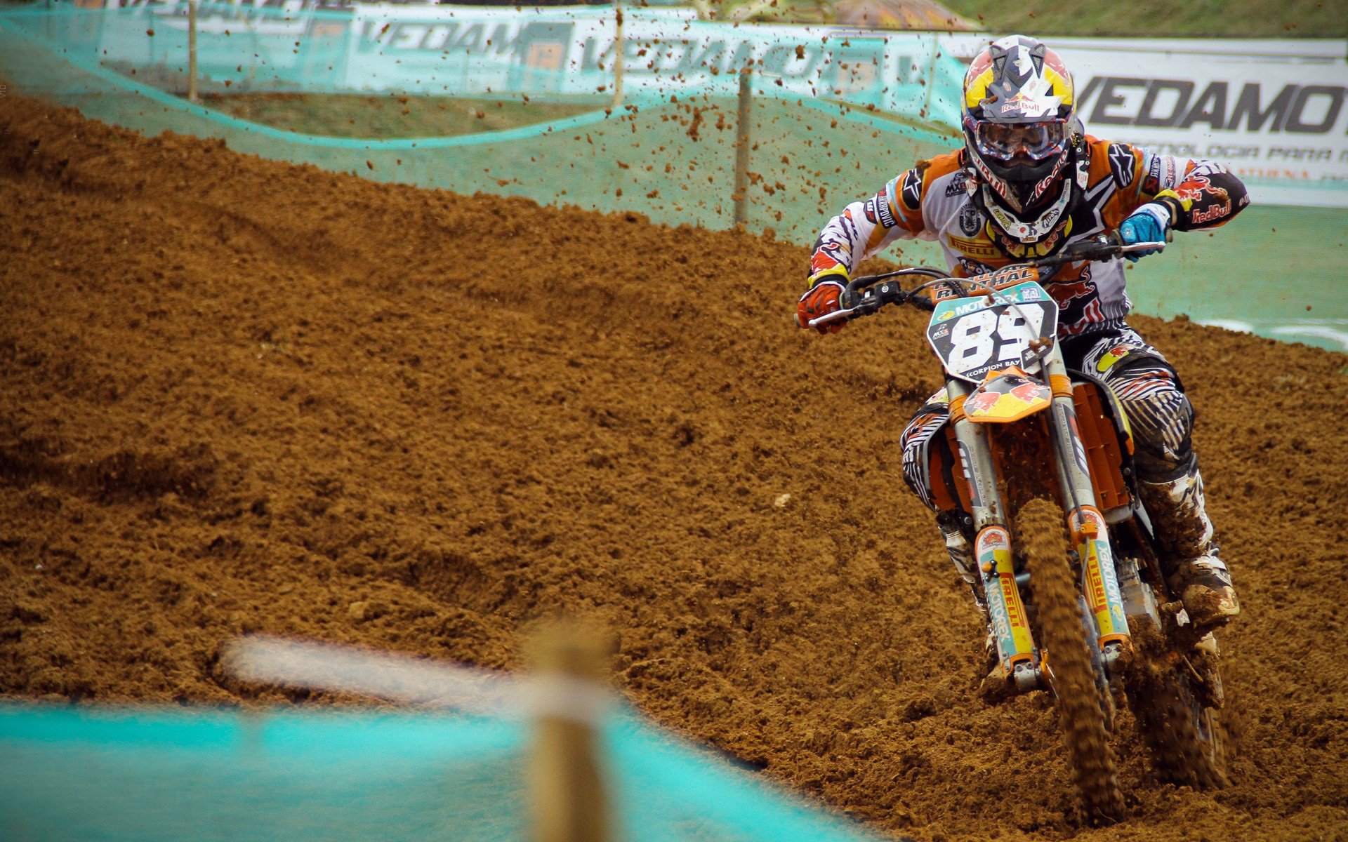 从嘘声中涅槃新生，当保罗的自我救赎遇上活塞的集体咆哮